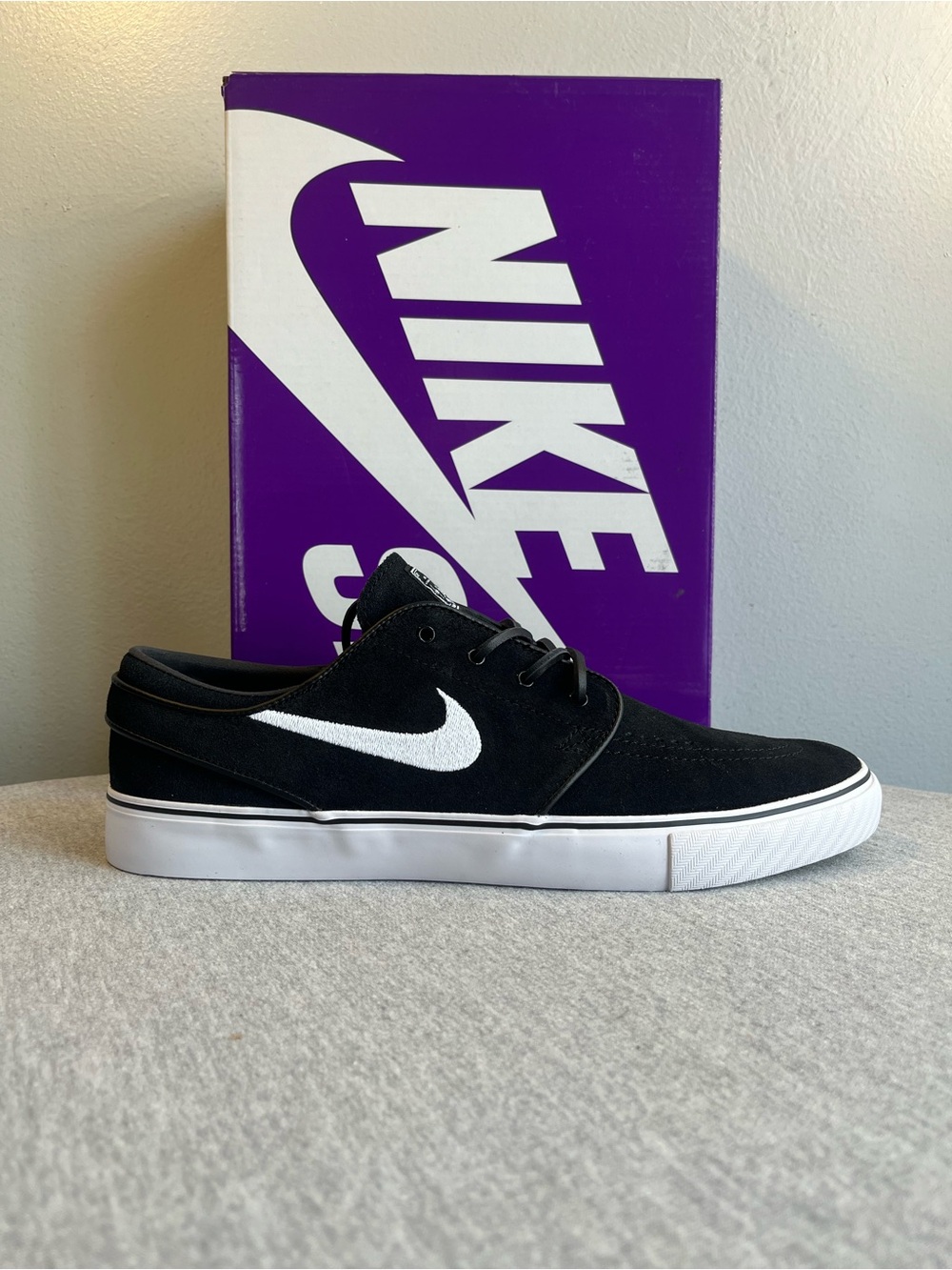Nike SB Zoom Stefan Janoski OG+ Summit Black White Men’s Shoe Size 11 FD6757-001 - Picture 1 of 12